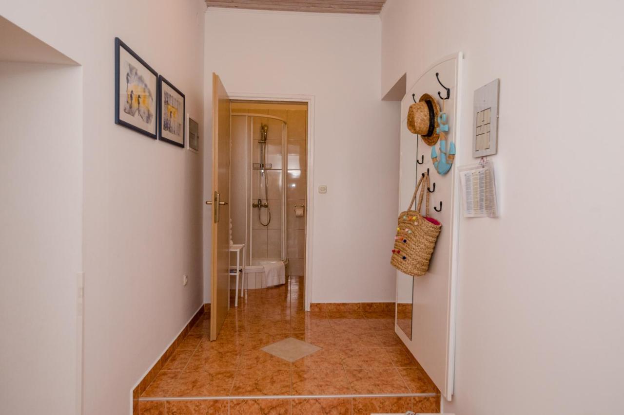 Apartments Kos Supetarska Draga Exterior foto
